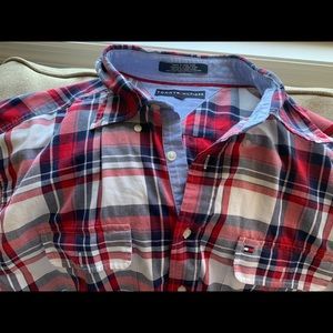 Men’s Tommy Hilfiger XL Button Down Shirt